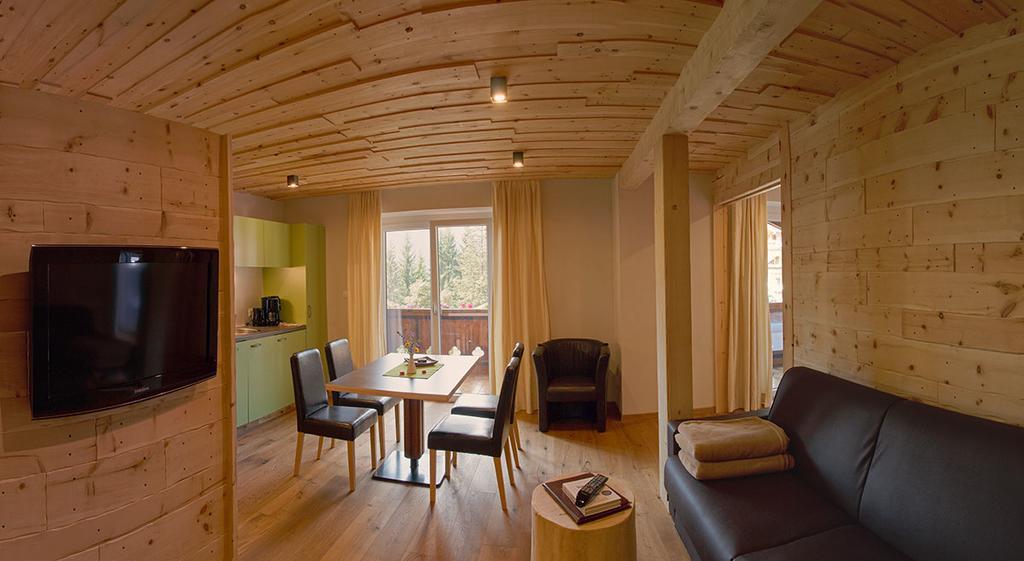 Hotel Pine 3*